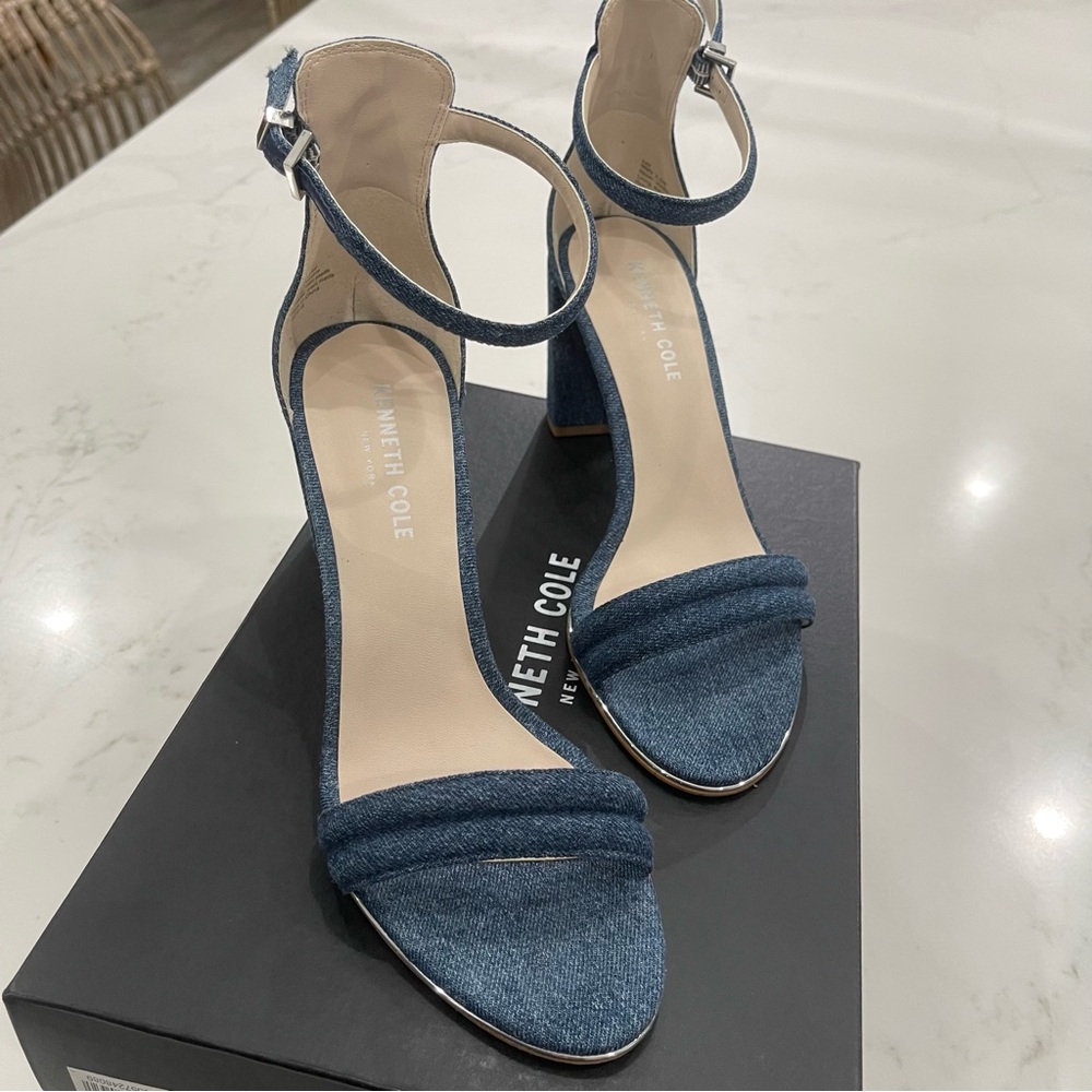 Kenneth Cole Denim Block Heel Sandals w Silver Detail - Picture 14 of 15